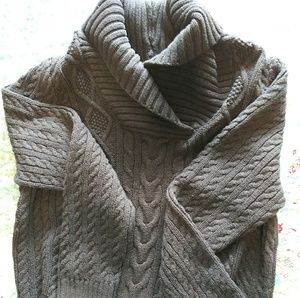 Jeanne Pierre sweater